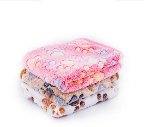 Image of Fleece Winter Blanket For Dogs